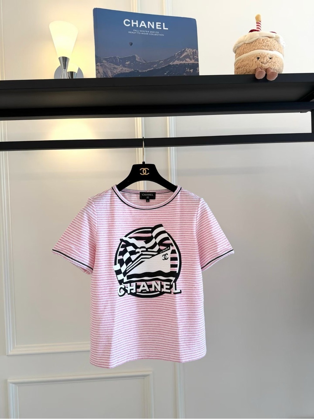 🚩steal CHANEL Pink & White Striped Logo Short Sleeve Tee
